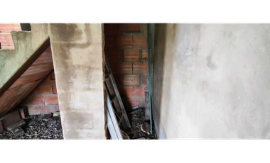 OPORTUNIDAD casa de 140 M2 aprox en 159 mill, San joaquin La Mesa