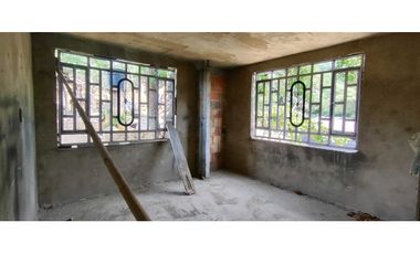 OPORTUNIDAD casa de 140 M2 aprox en 159 mill, San joaquin La Mesa