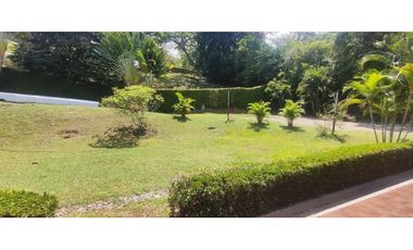 Casa campestre de 1997 M2 en Anapoima Cund, Col en condominio