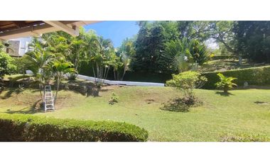 Casa campestre de 1997 M2 en Anapoima Cund, Col en condominio