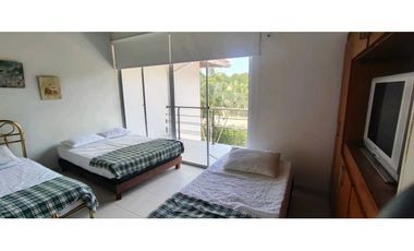 Casa campestre de 1997 M2 en Anapoima Cund, Col en condominio