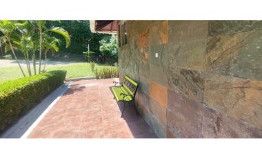 Casa campestre de 1997 M2 en Anapoima Cund, Col en condominio