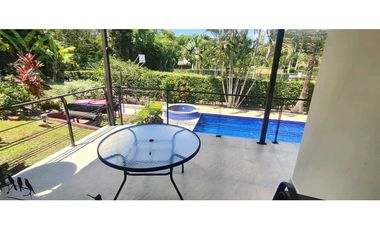 Casa campestre de 1997 M2 en Anapoima Cund, Col en condominio