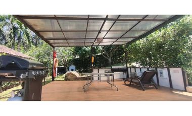 Casa campestre de 1997 M2 en Anapoima Cund, Col en condominio