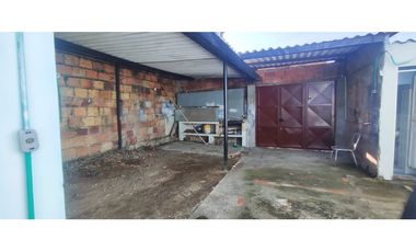 Casa comercial de 260 M2 en 580 millones en La Mesa Cund, COL