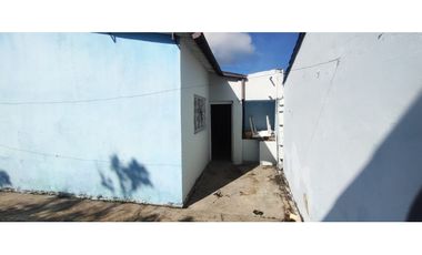 Casa comercial de 260 M2 en 580 millones en La Mesa Cund, COL