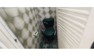 Casa comercial de 260 M2 en 580 millones en La Mesa Cund, COL