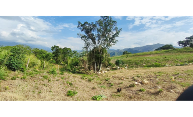 Venta de lote de 1586 M2 en 140 mill en La Mesa Cund, col