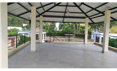 Casas campestres en La Mesa Cund, 1250 M2 en 890 millones.