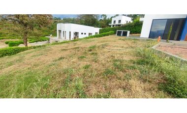 Casas campestres en La Mesa Cund, 1250 M2 en 890 millones.