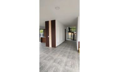 Casas campestres en La Mesa Cund, 1250 M2 en 890 millones.