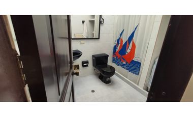 Hermosa casaquinta de 1920 en 790 mill en La  Esperanza, La Mesa Cund