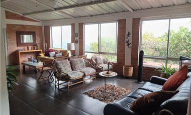 Venta de finca de 3552 M2 en 580 mill en San Antonio del tequendama