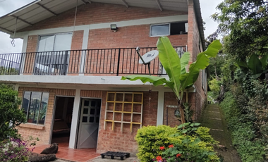 Venta de finca de 3552 M2 en 580 mill en San Antonio del tequendama