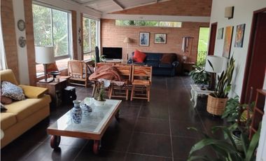 Venta de finca de 3552 M2 en 580 mill en San Antonio del tequendama