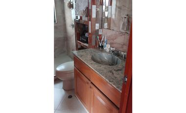 Linda Finca de 1883 M2 en 950 mill en La Capilla, Via Cachipay Cund.