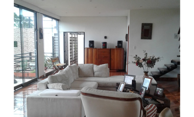 Linda Finca de 1883 M2 en 950 mill en La Capilla, Via Cachipay Cund.