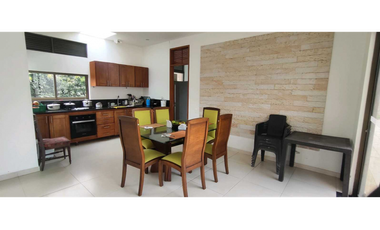 Casa campestre en Condominio de 1704 M2 con piscina en La Mesa cund