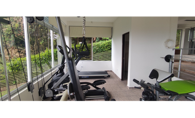 Casa campestre urbana de 800 M2 en 749 mill en La Mesa Cund