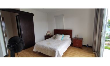 Casa campestre urbana de 800 M2 en 749 mill en La Mesa Cund