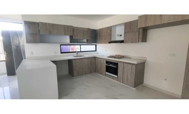 Venta de casas urbanas de 250 M2 en 499 mill en La Mesa Cund