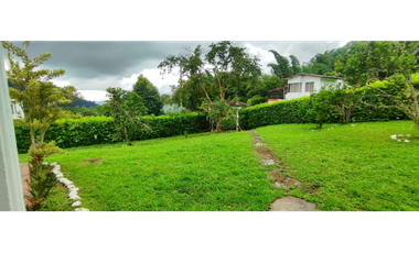 Casa Campestre de 1000 M2 en condominio, en La Mesa Cund, COL