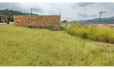 venta de lote urbano de 91 M2 en San Joaquin insp de La Mesa Cund