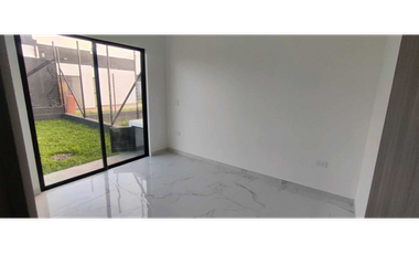 ESTRENA CASA urbana de 250 M2 en 490 mill en #lamesacundinamarca