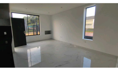 ESTRENA CASA urbana de 250 M2 en 490 mill en #lamesacundinamarca