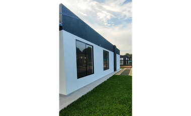 ESTRENA CASA urbana de 250 M2 en 490 mill en #lamesacundinamarca