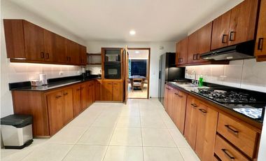 Rento Apartamento Amoblado El Poblado