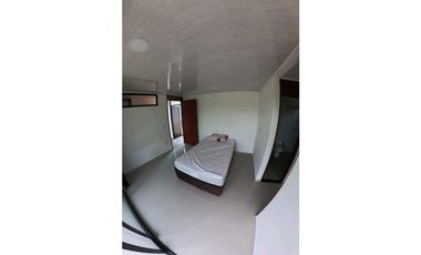 Venta de casa campestre de 370 M2 en 550 mill en La Mesa Cund