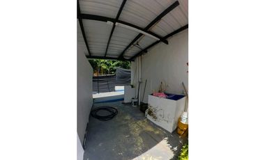 Venta de casa campestre de 370 M2 en 550 mill en La Mesa Cund