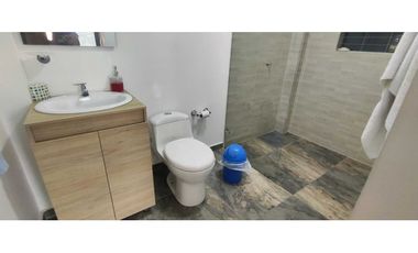 Se vende casa campestre de 1500 M2 en 890 mill con piscina en La Mesa