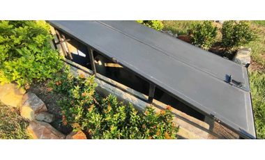 Se vende casa campestre de 1500 M2 en 890 mill con piscina en La Mesa