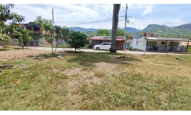 Venta de lote urbano de 160 M2 en 129 mill en San Joaquin, La Mesa