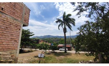 Venta de lote urbano de 160 M2 en 129 mill en San Joaquin, La Mesa