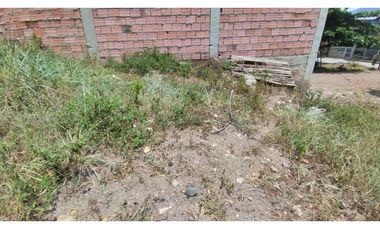 Venta de lote urbano de 160 M2 en 129 mill en San Joaquin, La Mesa