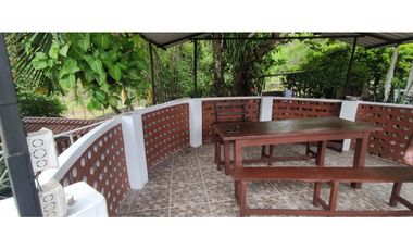 Venta de casalote de 900 M2 en 339 mill en San Javier - La Mesa Cund
