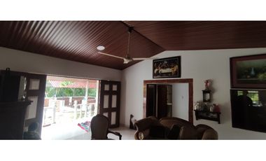 Venta de casalote de 900 M2 en 339 mill en San Javier - La Mesa Cund