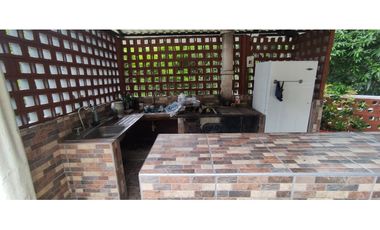 Venta de casalote de 900 M2 en 339 mill en San Javier - La Mesa Cund