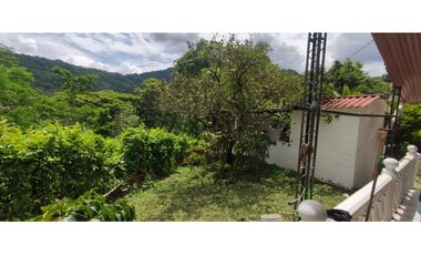 Venta de casalote de 900 M2 en 339 mill en San Javier - La Mesa Cund