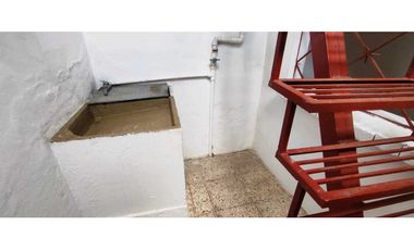 Casa económica de 50 M2 en 155 mill en La Mesa Cund, a 4 MIN del centr