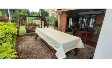 Casa campestre de 1708 M2 en 890 M2 cerca al parque de #lamesacund