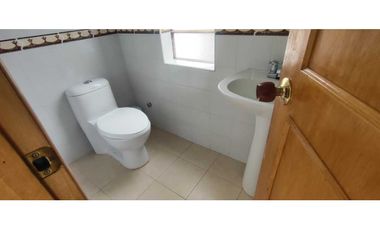 Casa campestre de 1708 M2 en 890 M2 cerca al parque de #lamesacund