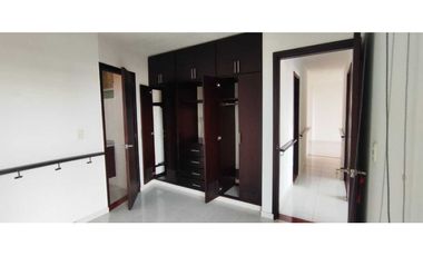 Gran oportunidad de apartamento de 73 M2 en 275 mill en La Mesa Cund