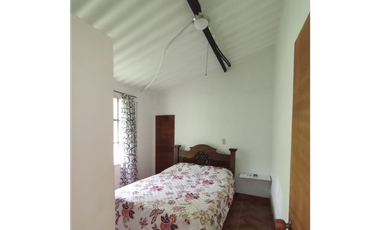 Venta de casalote de 1600 M2 en 379 mill en Tena Cund COL