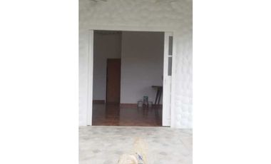 Venta de casalote de 1600 M2 en 379 mill en Tena Cund COL