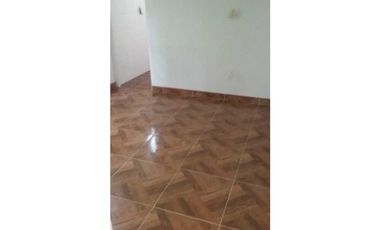 Venta de casalote de 1600 M2 en 379 mill en Tena Cund COL