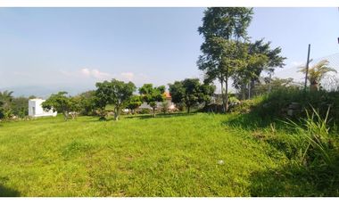 Hermoso lote de 1600 M2 en 240 millones en La Mesa Cund, COL.